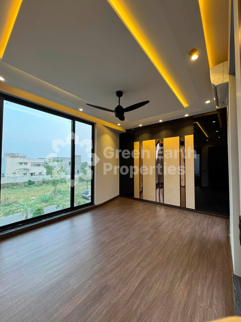 DHA Phase 7, Sector Q, 1 Kanal Brand-New Semi Furnished Bungalow – 6