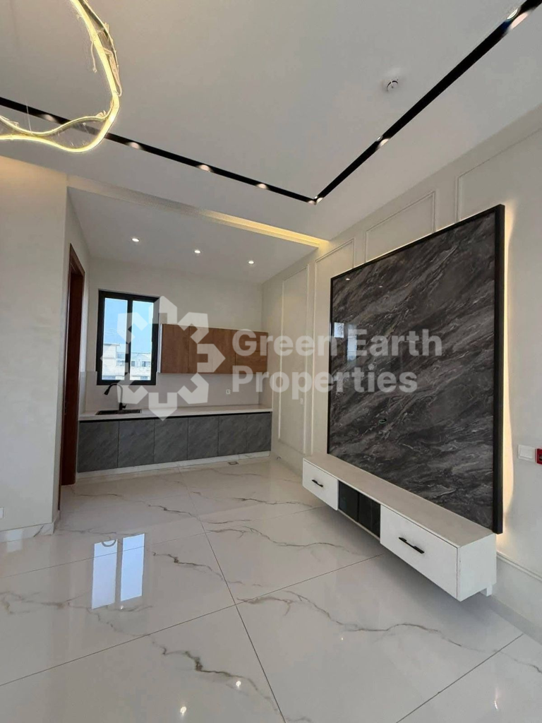 DHA Phase 7, Sector Q, 1 Kanal Brand-New Semi Furnished Bungalow – 10