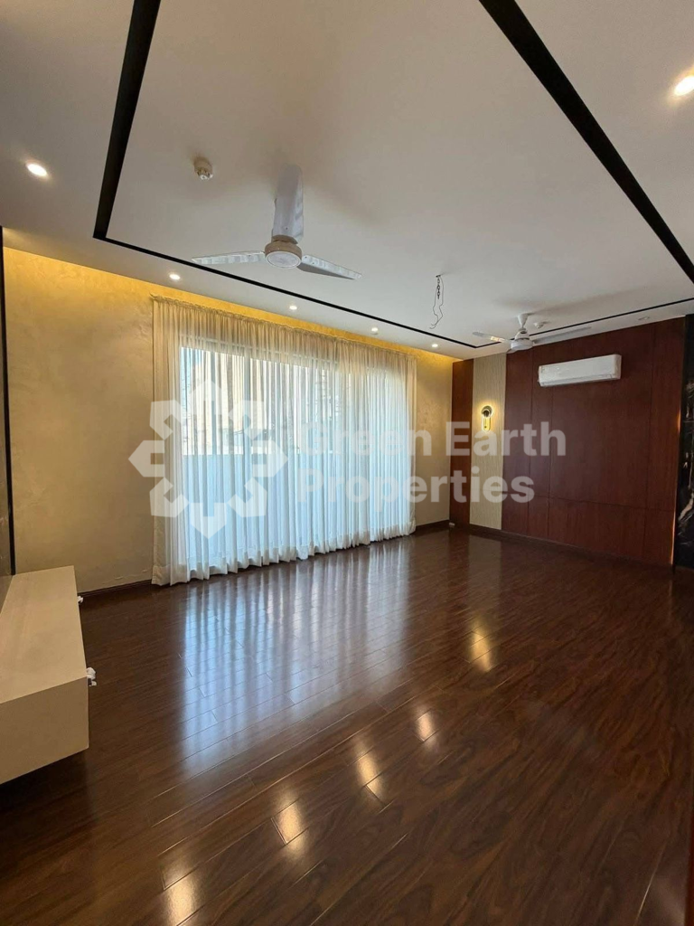 DHA Phase 7, Sector Q, 1 Kanal Brand-New Semi Furnished Bungalow – 15