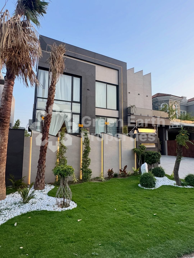 DHA Phase 7, Sector T, 1 Kanal Brand-New Furnished Bungalow – 14