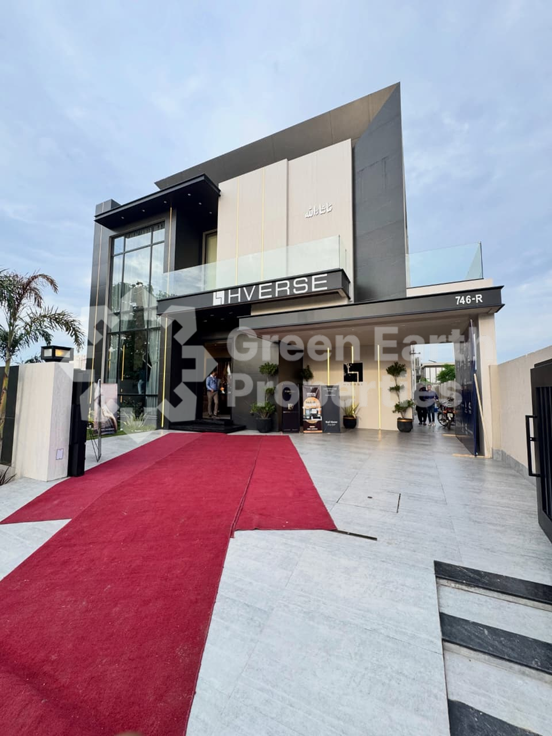 DHA Phase 7, Block R, 1 Kanal Brand-New Fully Furnished Bungalow
