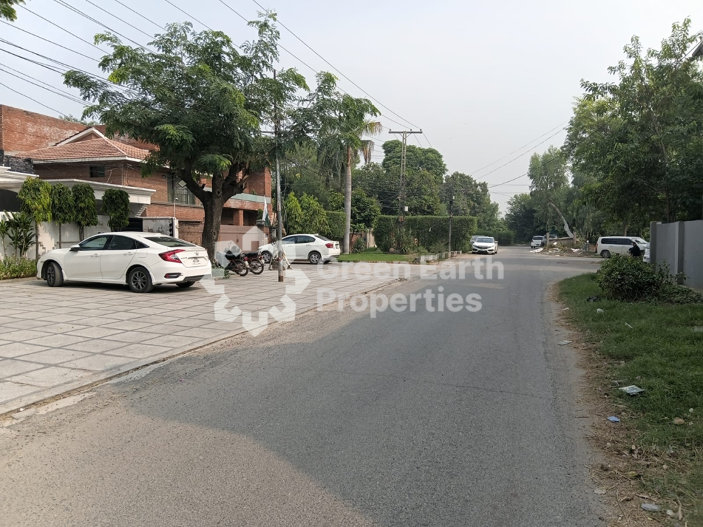 16 Marla Plot, Bridge Colony, Lahore Cantt. – 4